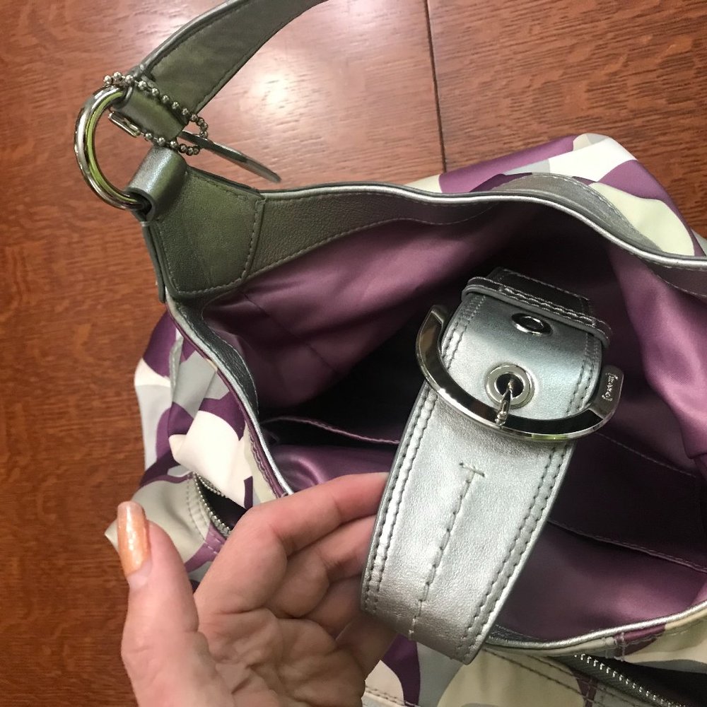 COACH Purple/White/Grey Handbag (F17135 SV/MC)